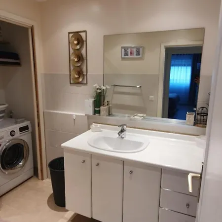 Apartment Spacieux 2 Pieces Terrasse Et Piscine Cannes