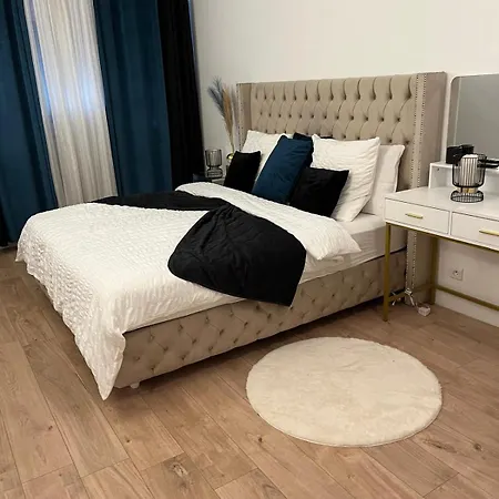 Spacieux 2 Pieces Terrasse Et Piscine דירה