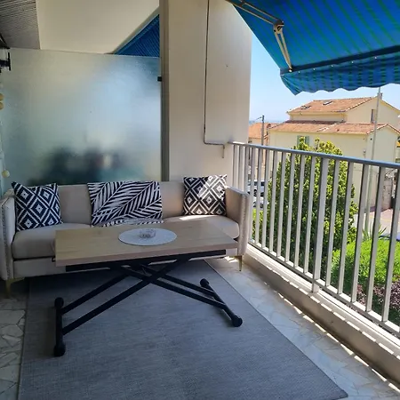 Spacieux 2 Pieces Terrasse Et Piscine Apartment *