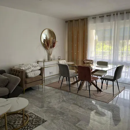 Appartement Spacieux 2 Pieces Terrasse Et Piscine *